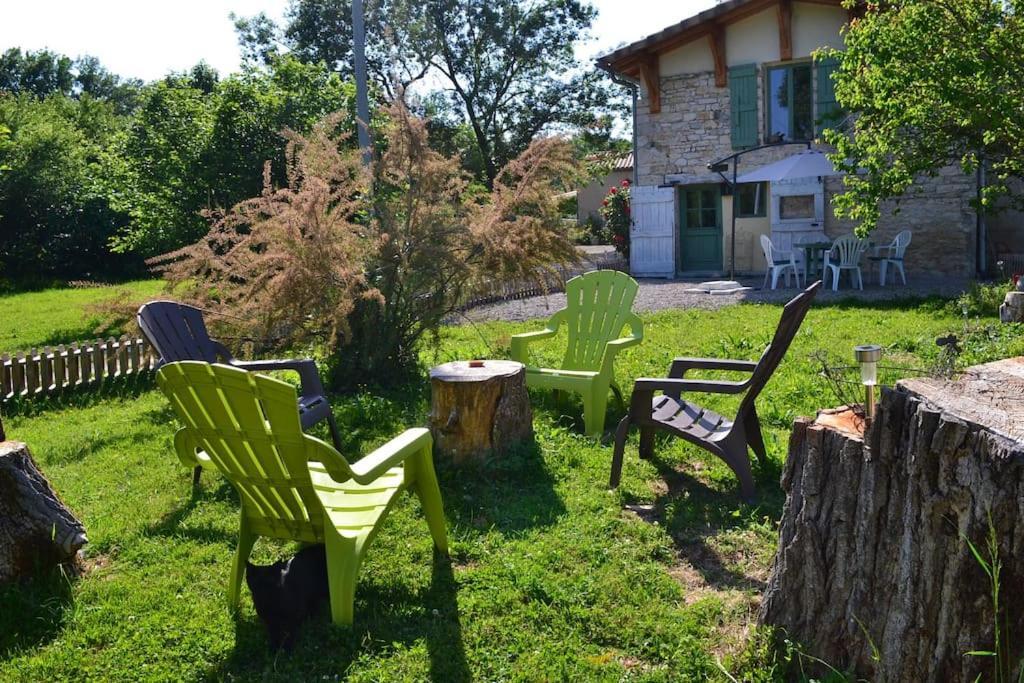Couanac Gite Familial A La Campagne Avec Piscine Cayriech Exterior foto